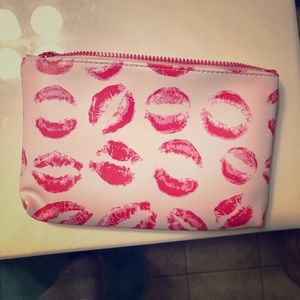 Ipsy cosmetic bag